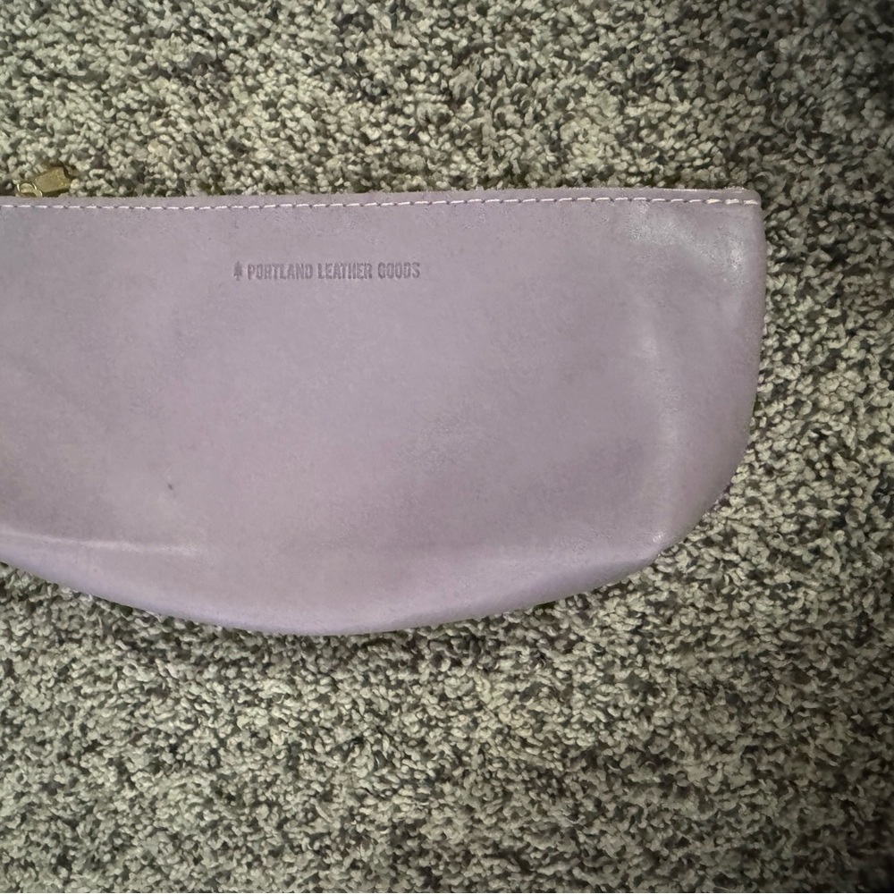 Portland Leather Lavender Cosmetic Case - Picture 2 of 2